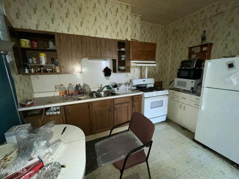 2238 14th Street Troy NY 12180