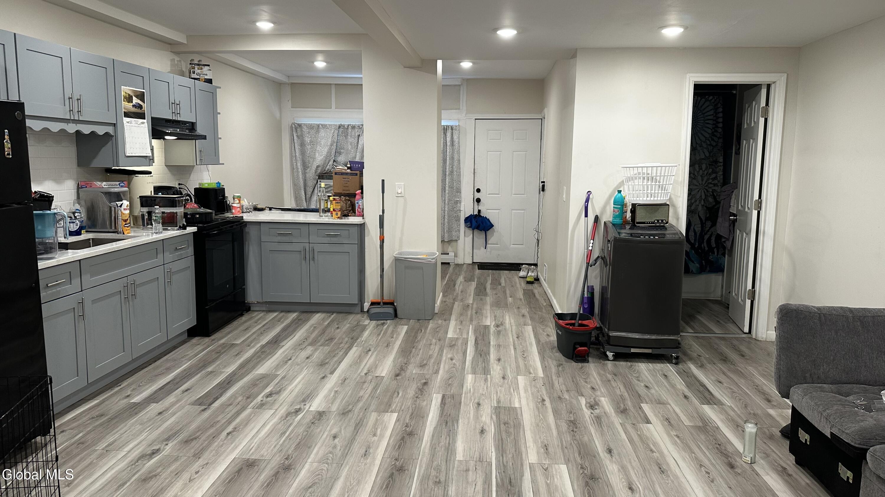 208 Myrtle Avenue Albany NY 12202