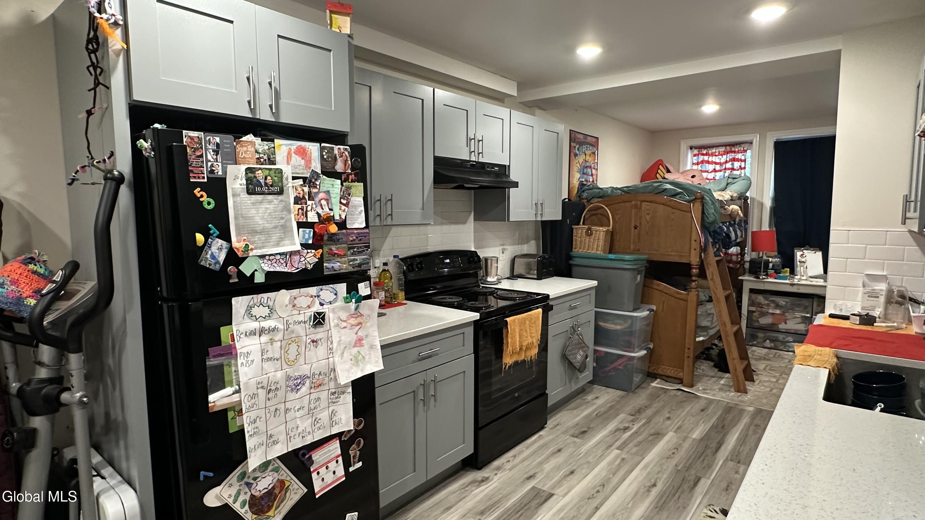 208 Myrtle Avenue Albany NY 12202