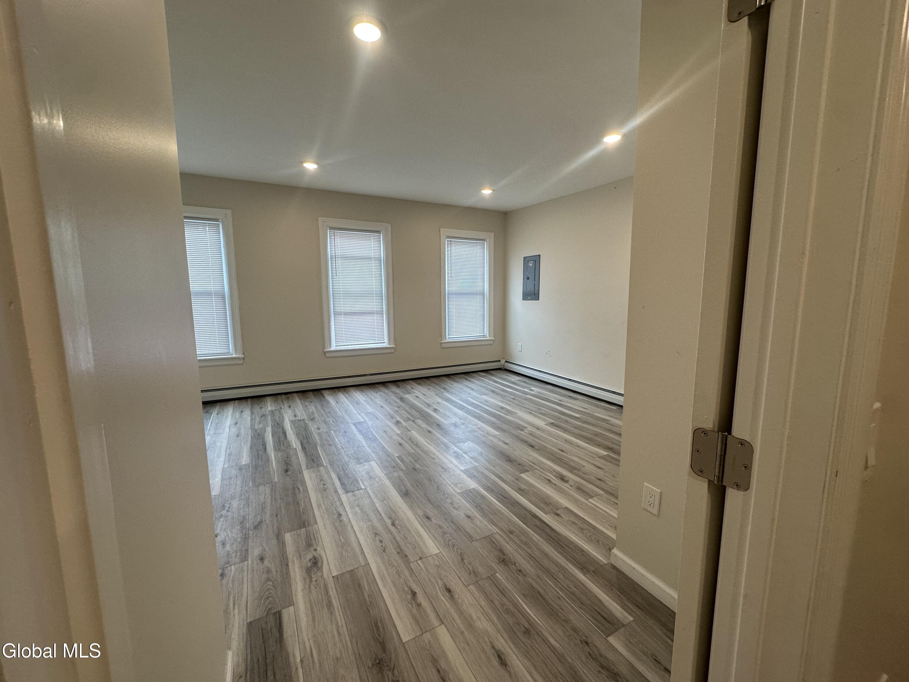 208 Myrtle Avenue Albany NY 12202