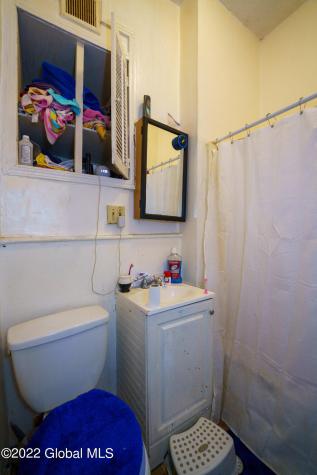 611 Clinton Avenue Albany NY 12206