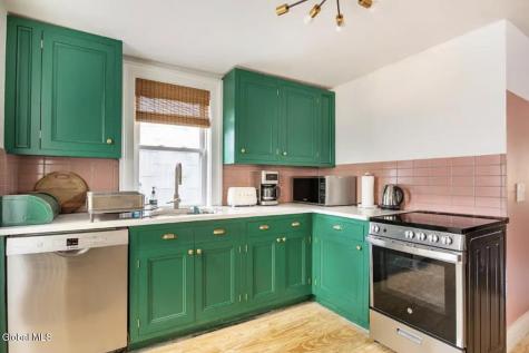 13 Dana Avenue Albany NY 12208