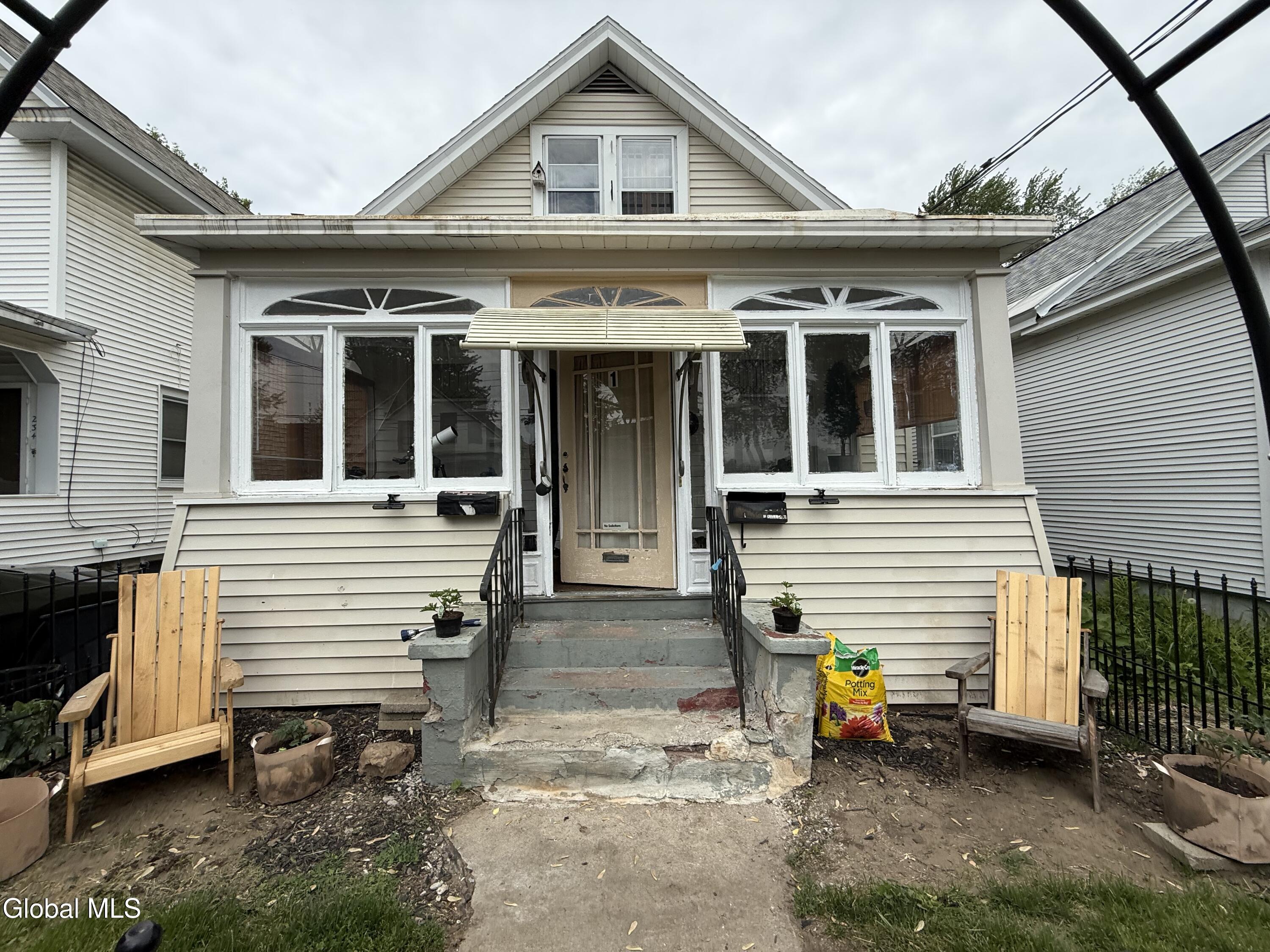 232 3rd Street Schenectady NY 12302
