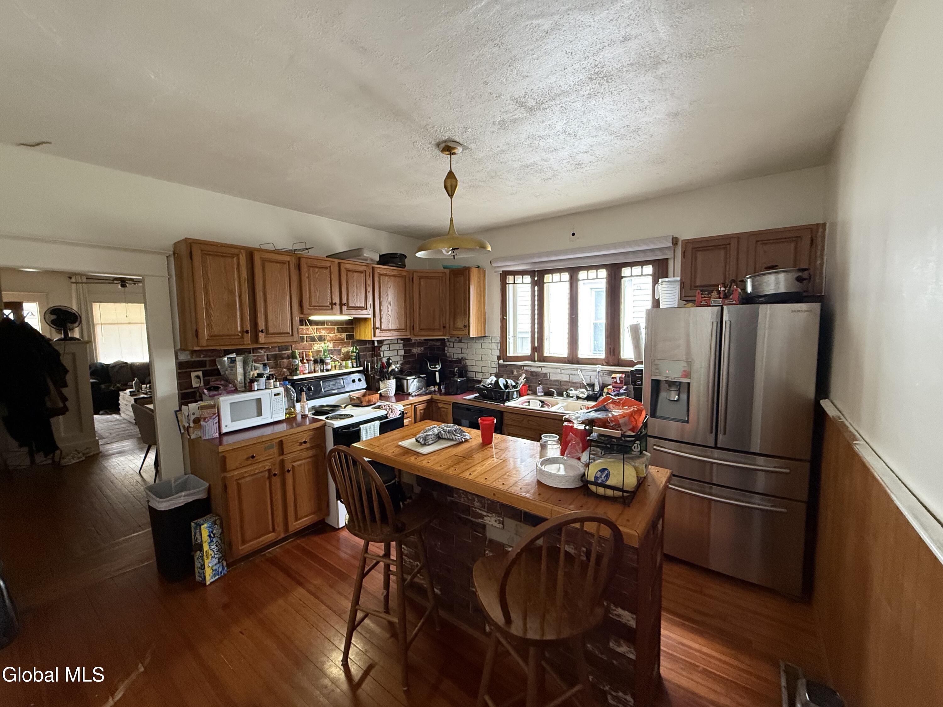 232 3rd Street Schenectady NY 12302