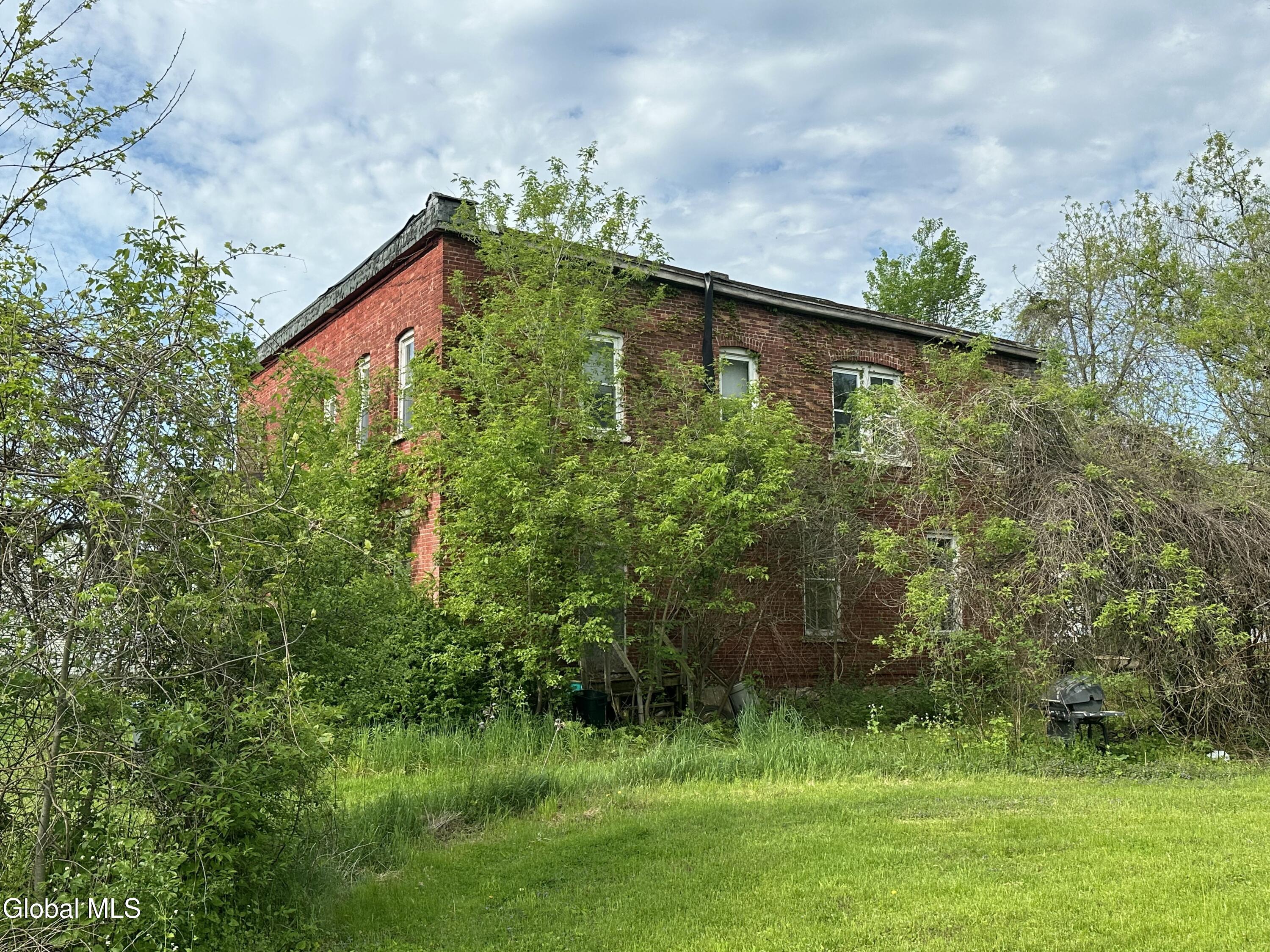 33 River Road Hoosick Falls NY 12090