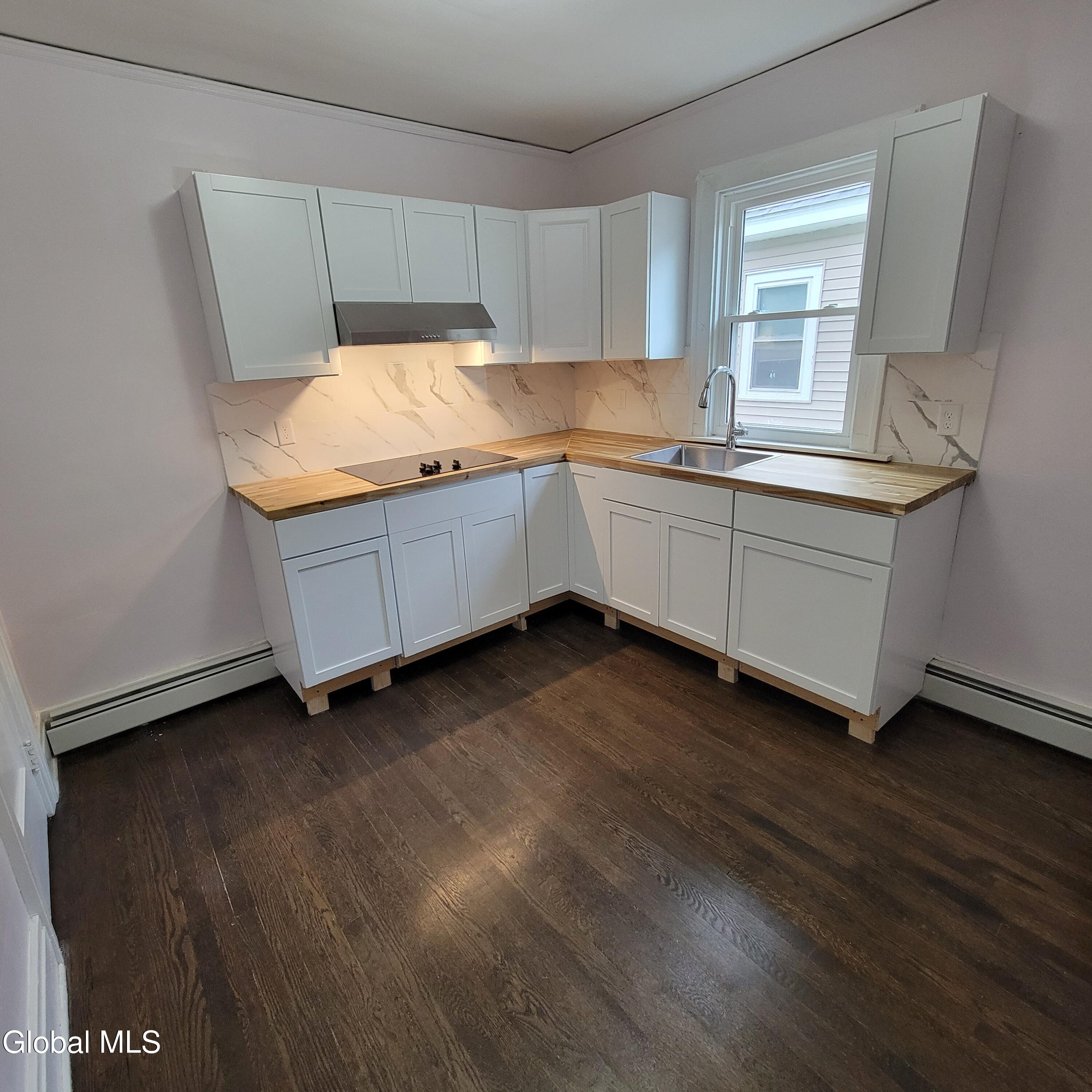 212 Ontario Street Albany NY 12203