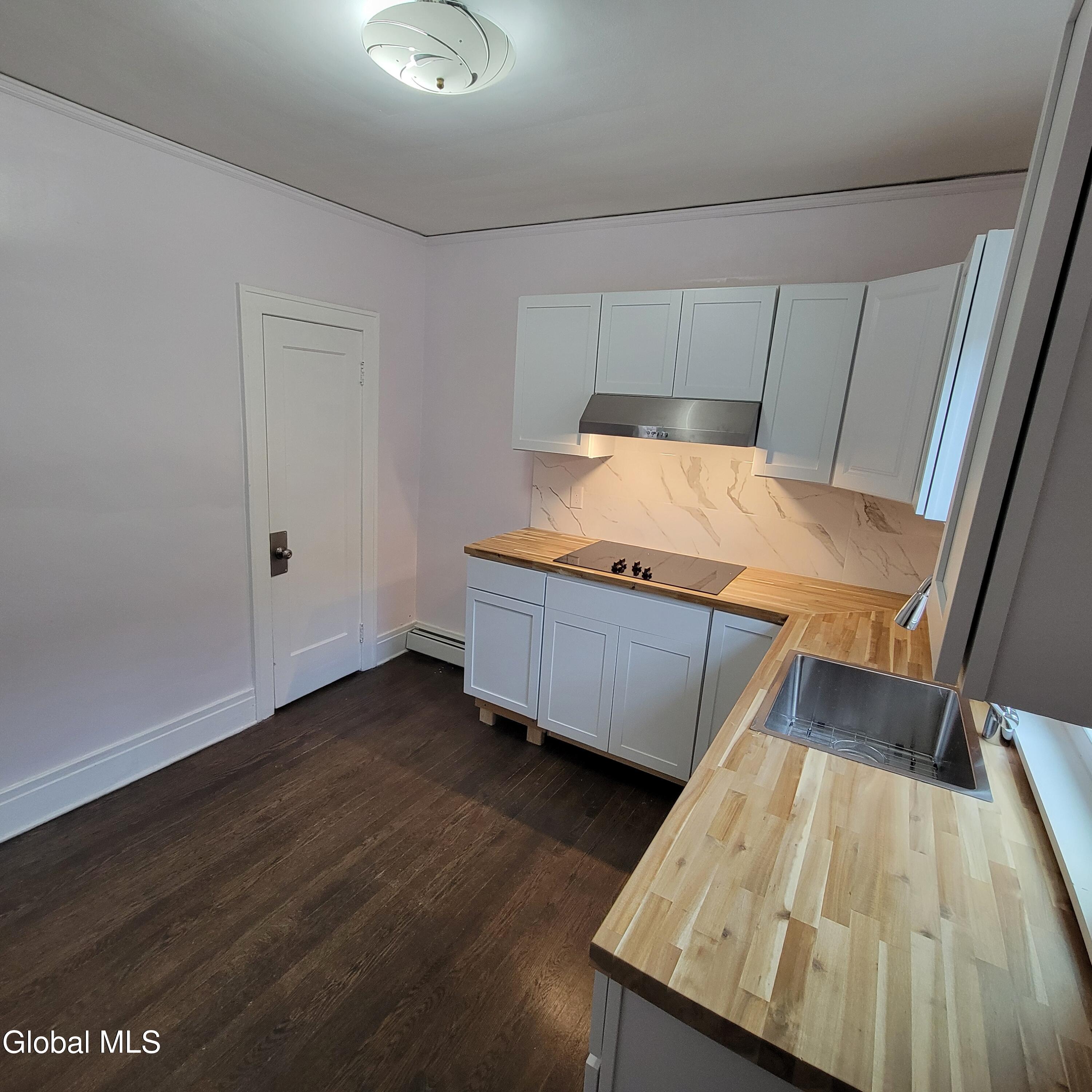 212 Ontario Street Albany NY 12203