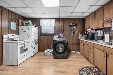 6 Farrell Street Mechanicville NY 12118