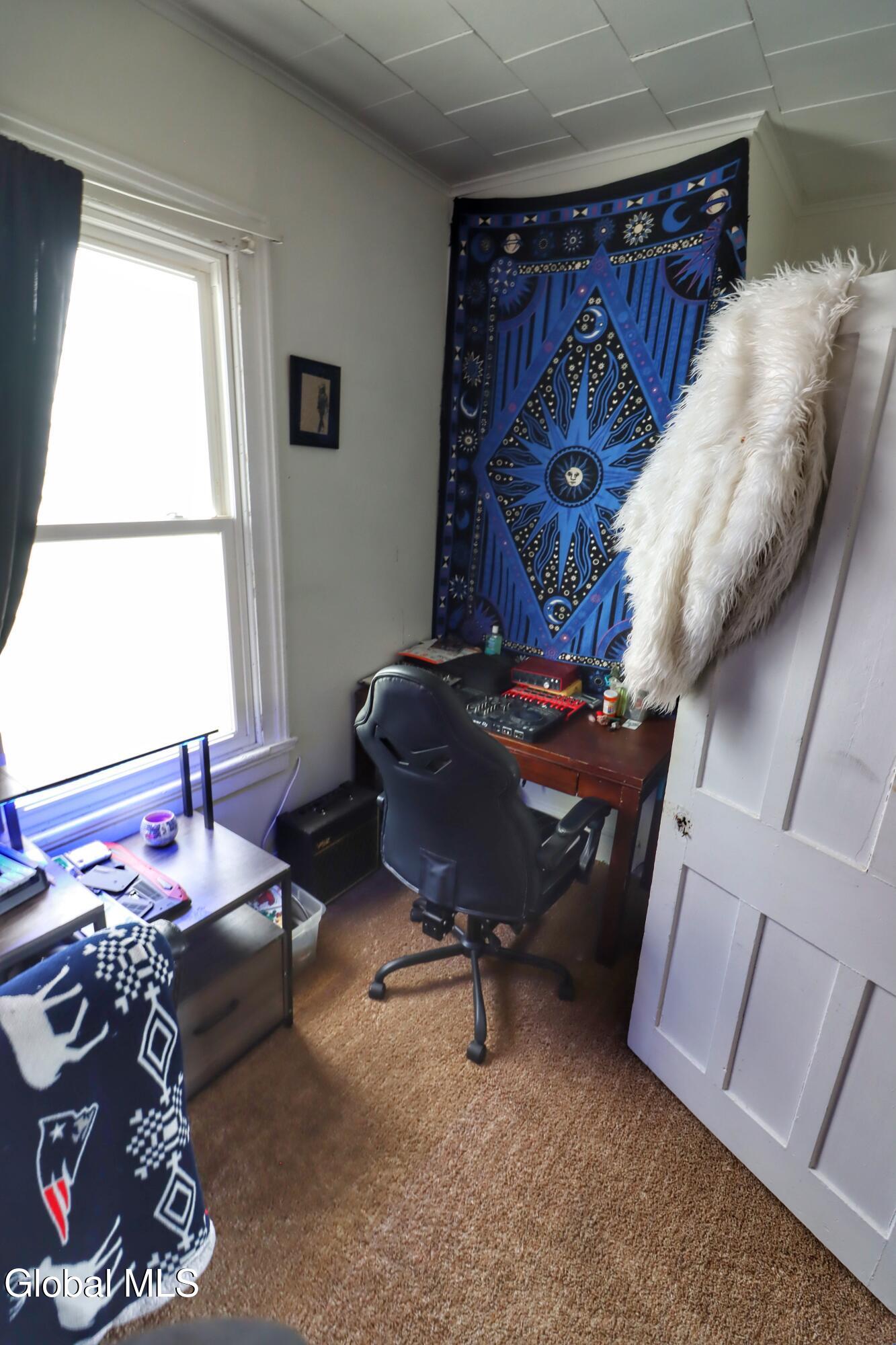 694 4th Avenue Troy NY 12182