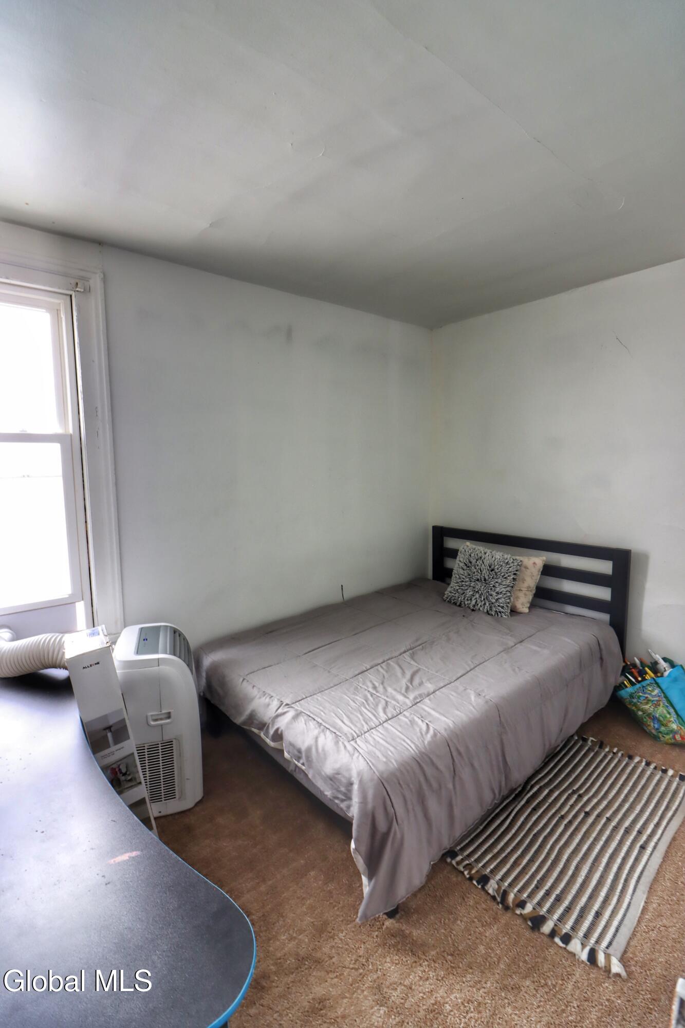 694 4th Avenue Troy NY 12182