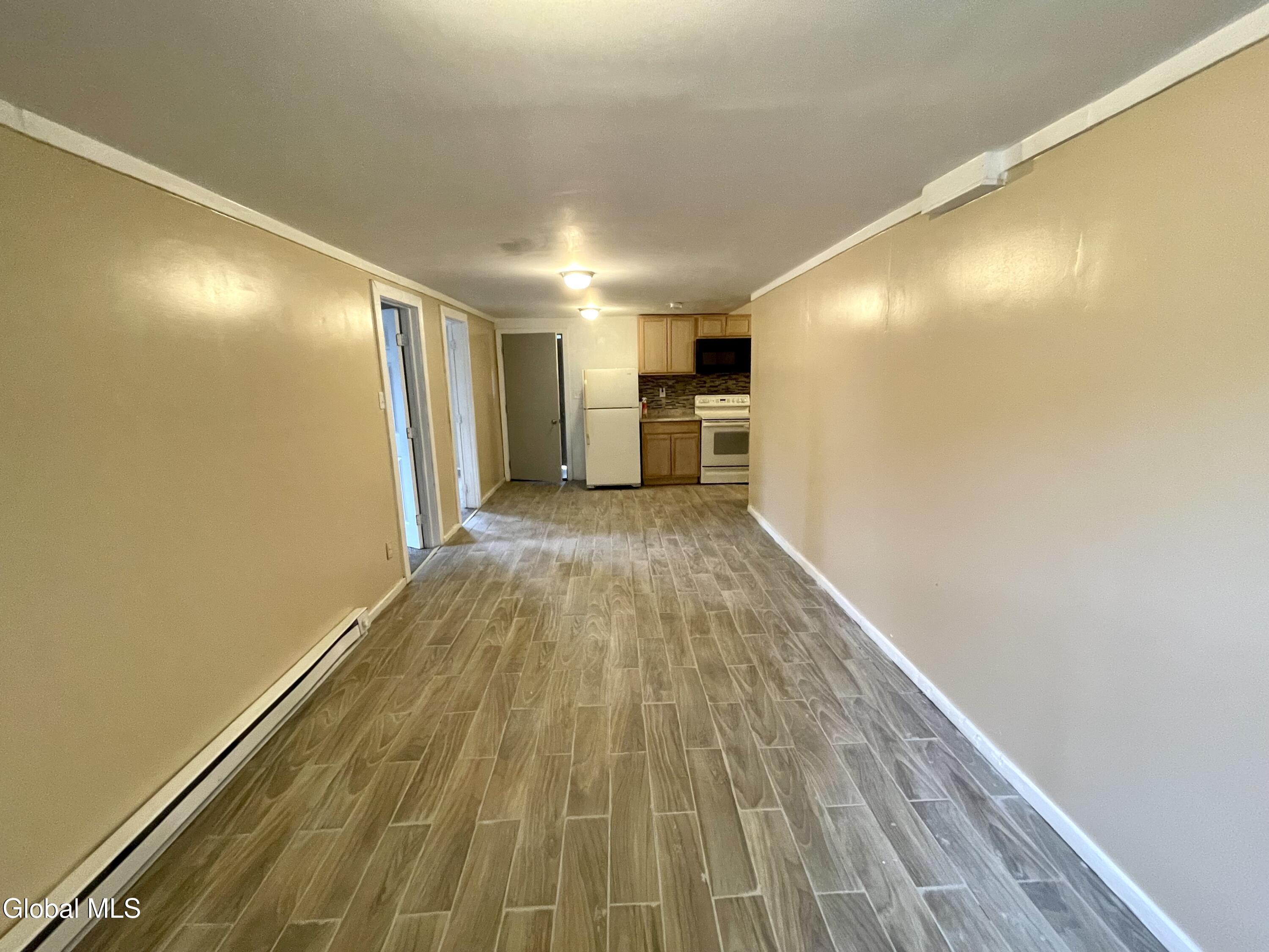 197 Vrooman Avenue Amsterdam NY 12010