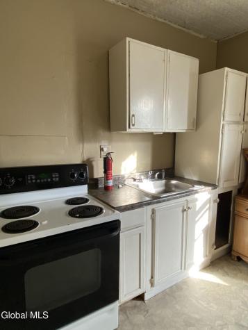 83 Fremont Street Gloversville NY 12078