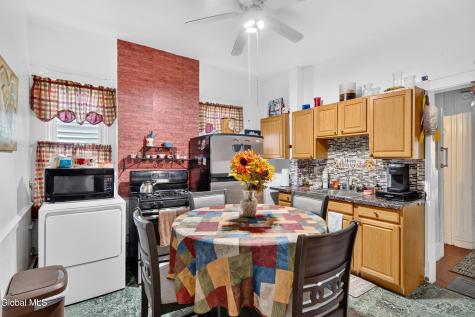 175 6th Avenue Troy NY 12180