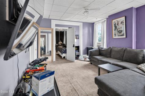 175 6th Avenue Troy NY 12180