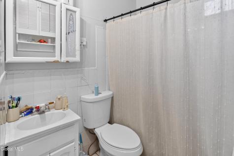 175 6th Avenue Troy NY 12180