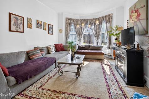 175 6th Avenue Troy NY 12180