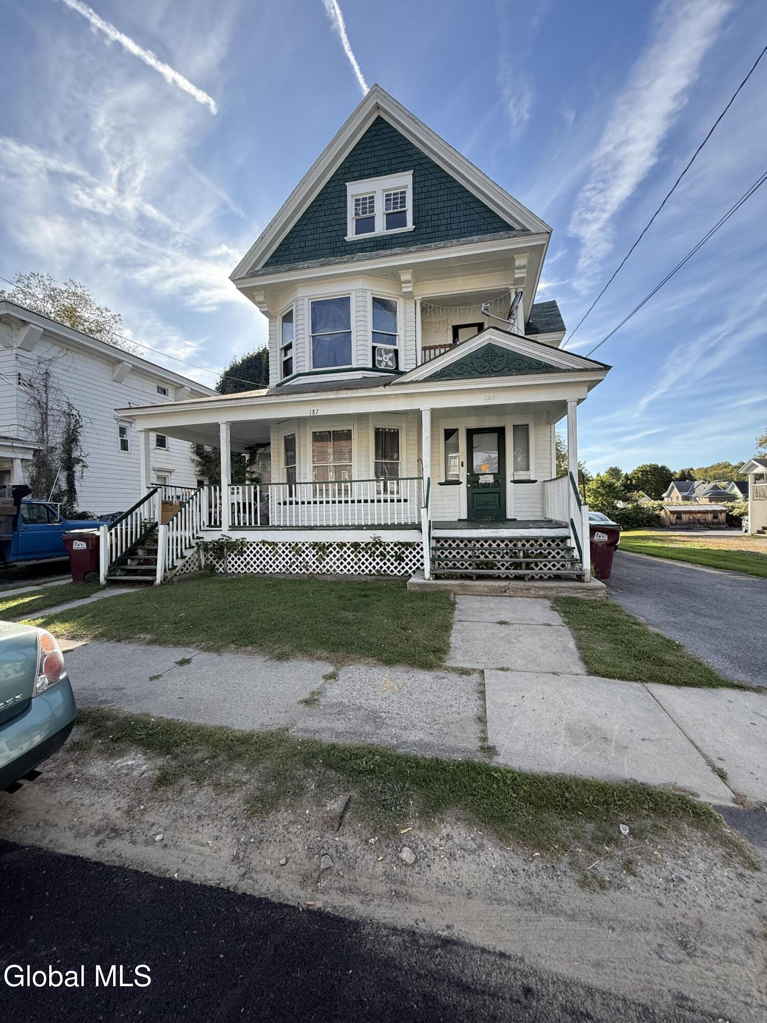 187 Bleecker Street Gloversville NY 12078