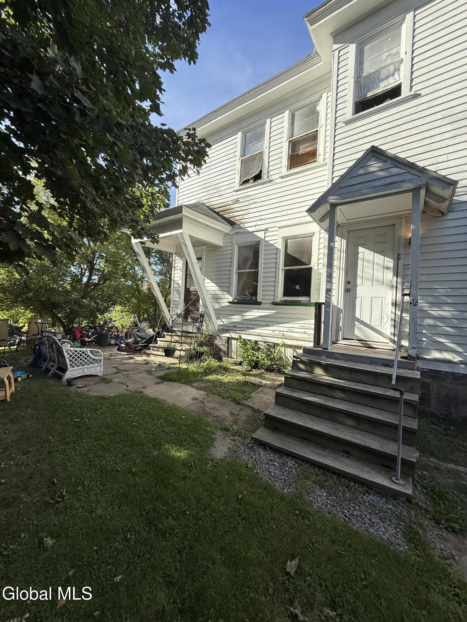 187 Bleecker Street Gloversville NY 12078