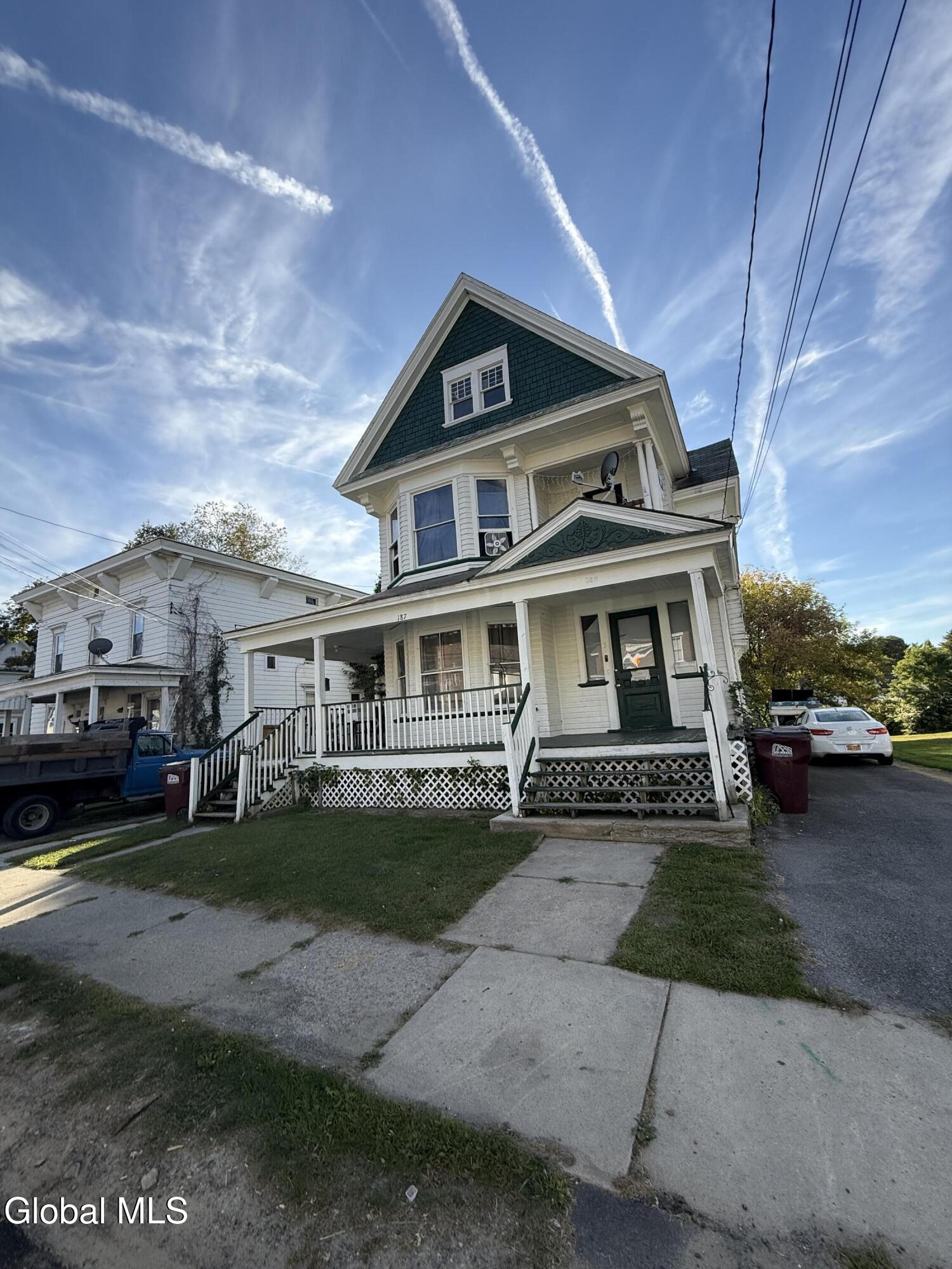 187 Bleecker Street Gloversville NY 12078