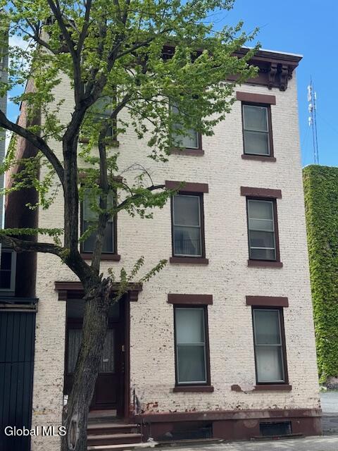 145 4th Street Troy NY 12180