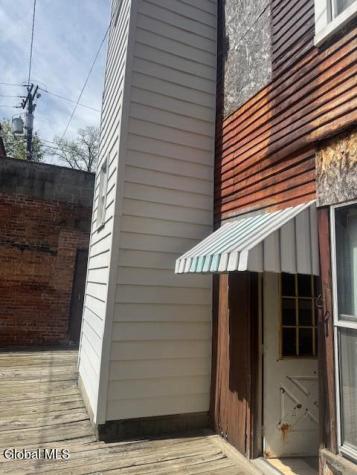 145 4th Street Troy NY 12180