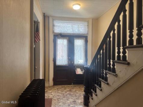 145 4th Street Troy NY 12180
