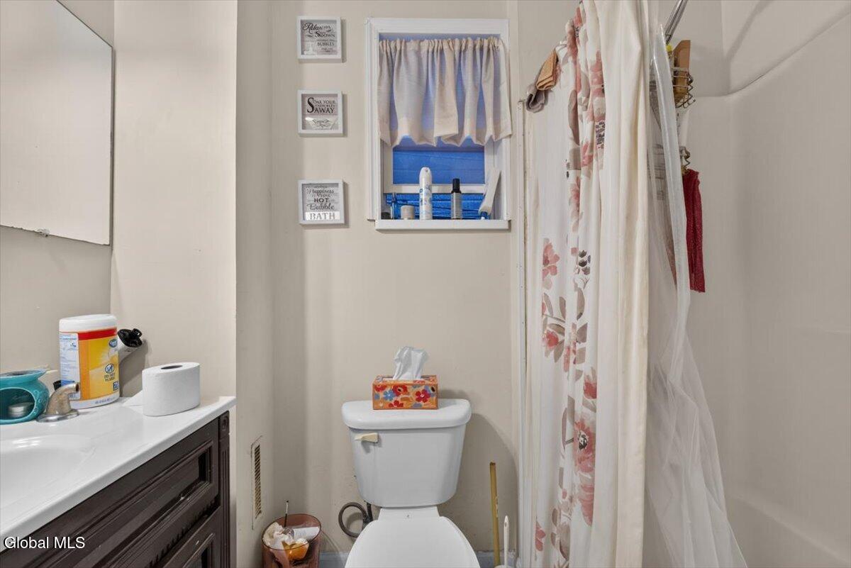 762 Clinton Avenue Albany NY 12206