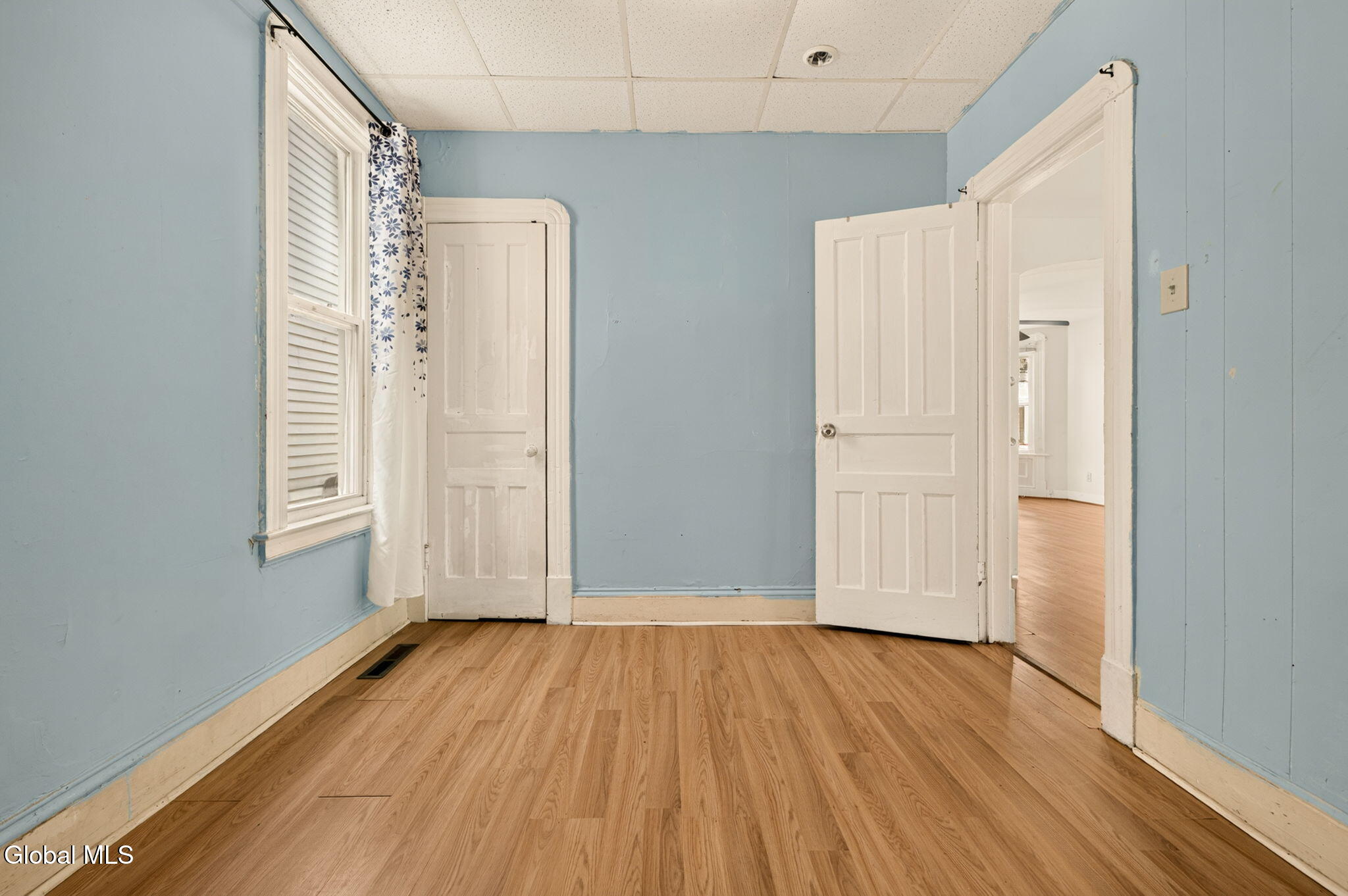 928 Delamont Avenue Schenectady NY 12307