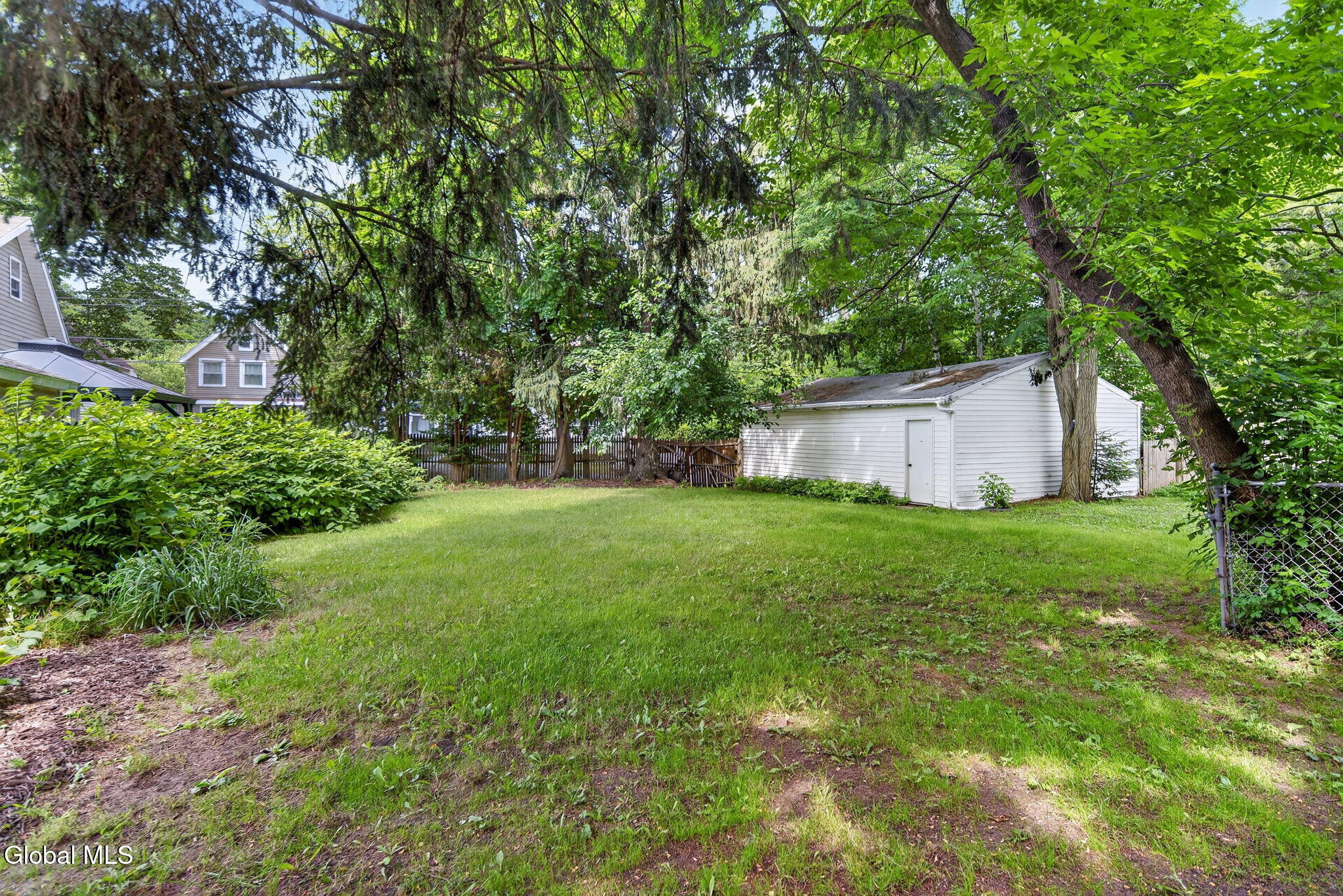 1034 Glendale Place Schenectady NY 12303
