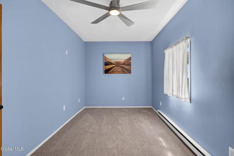 1034 Glendale Place Schenectady NY 12303
