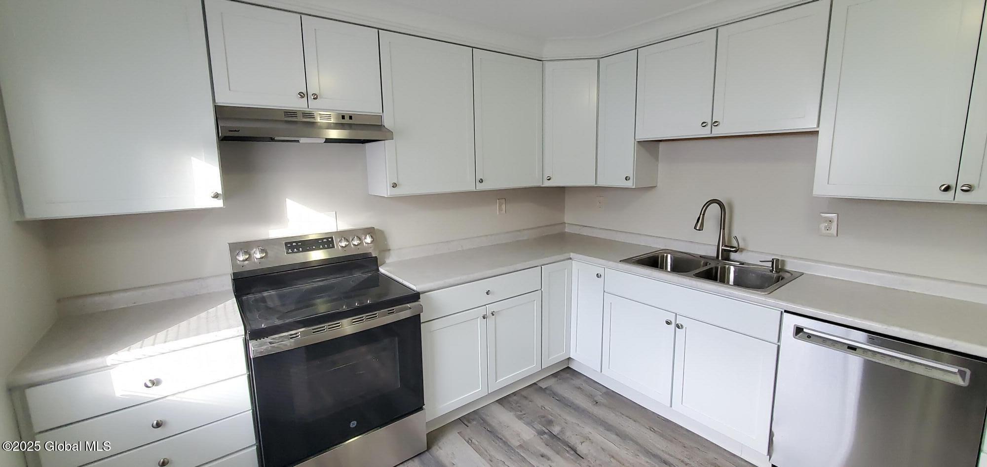 116 Clamsteam Road Halfmoon NY 12065