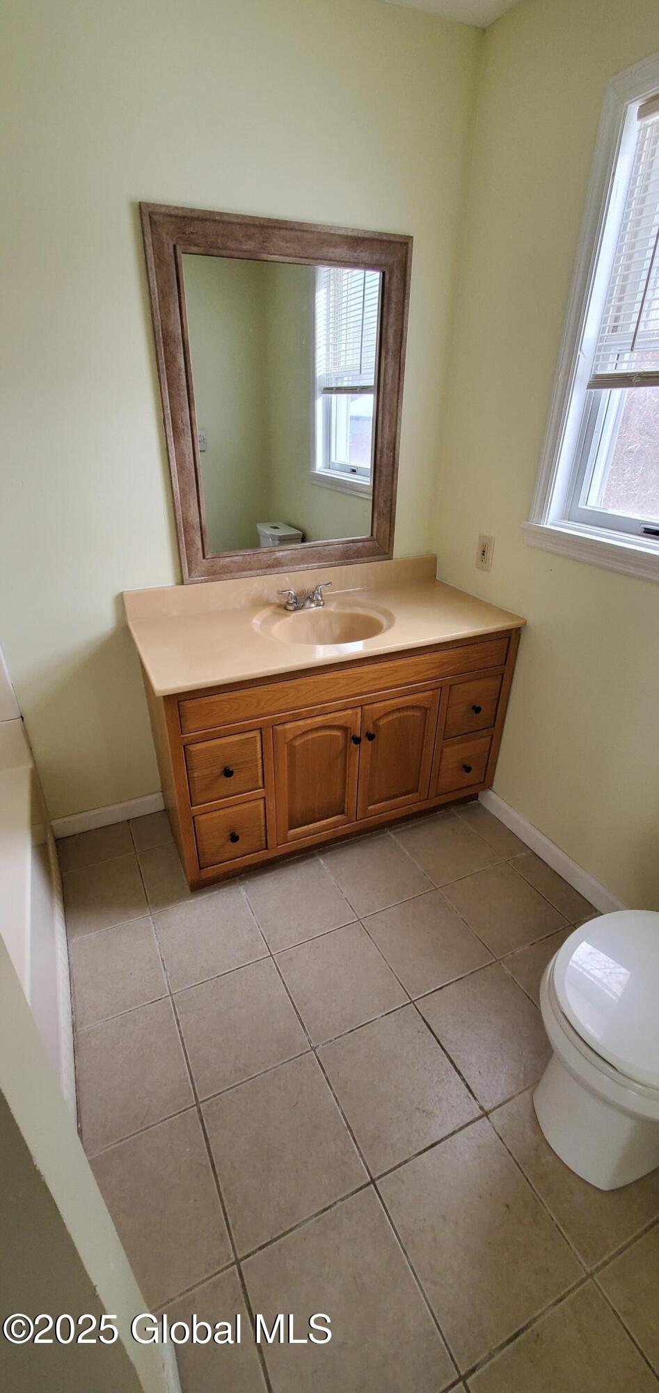 116 Clamsteam Road Halfmoon NY 12065