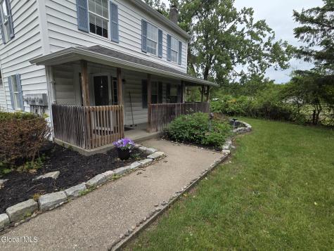 116 Clamsteam Road Halfmoon NY 12065