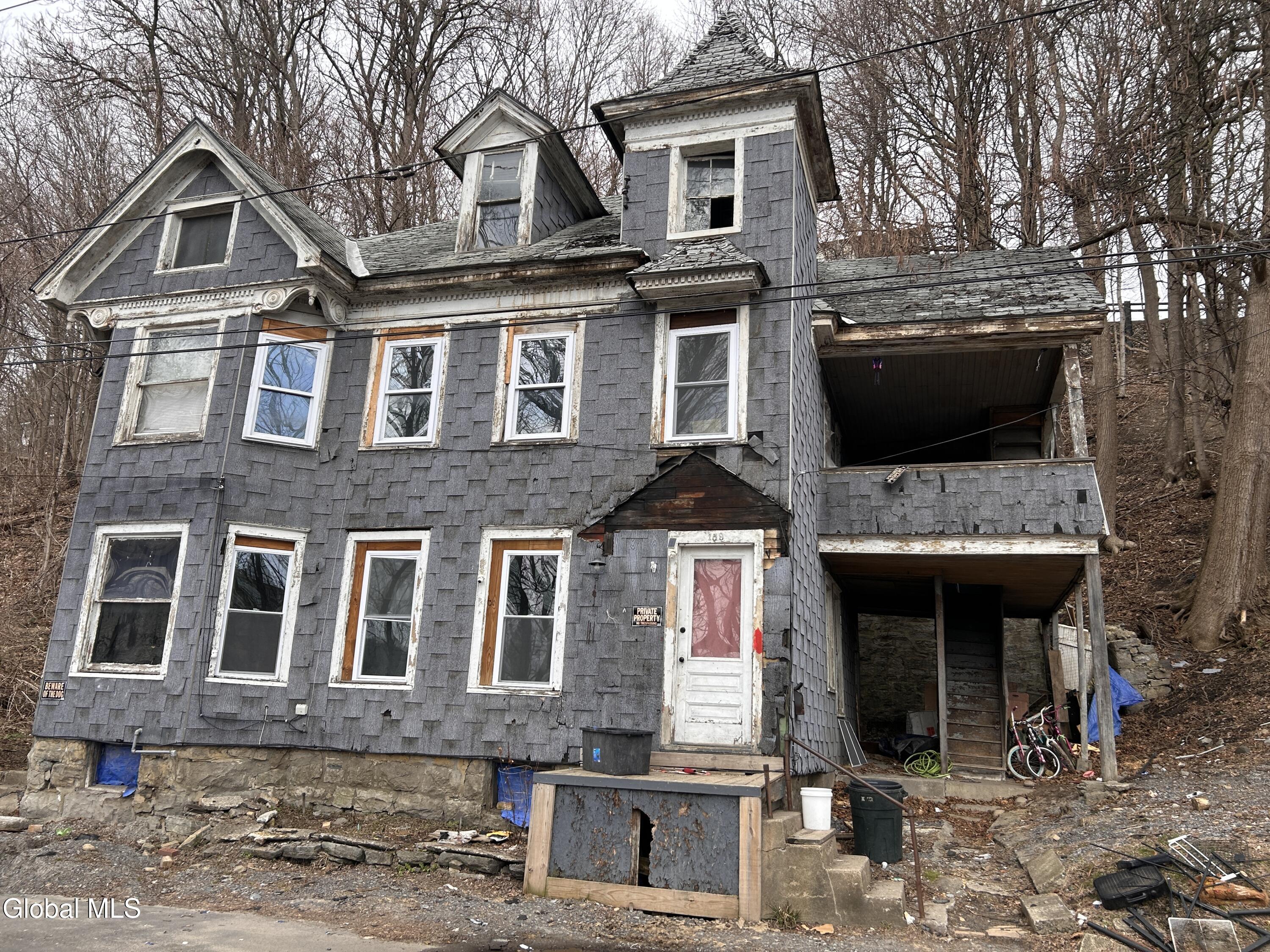 158 Forbes Street Amsterdam NY 12010