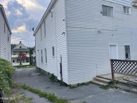 1083 Congress Street Schenectady NY 12303