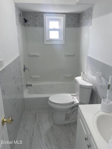 1083 Congress Street Schenectady NY 12303