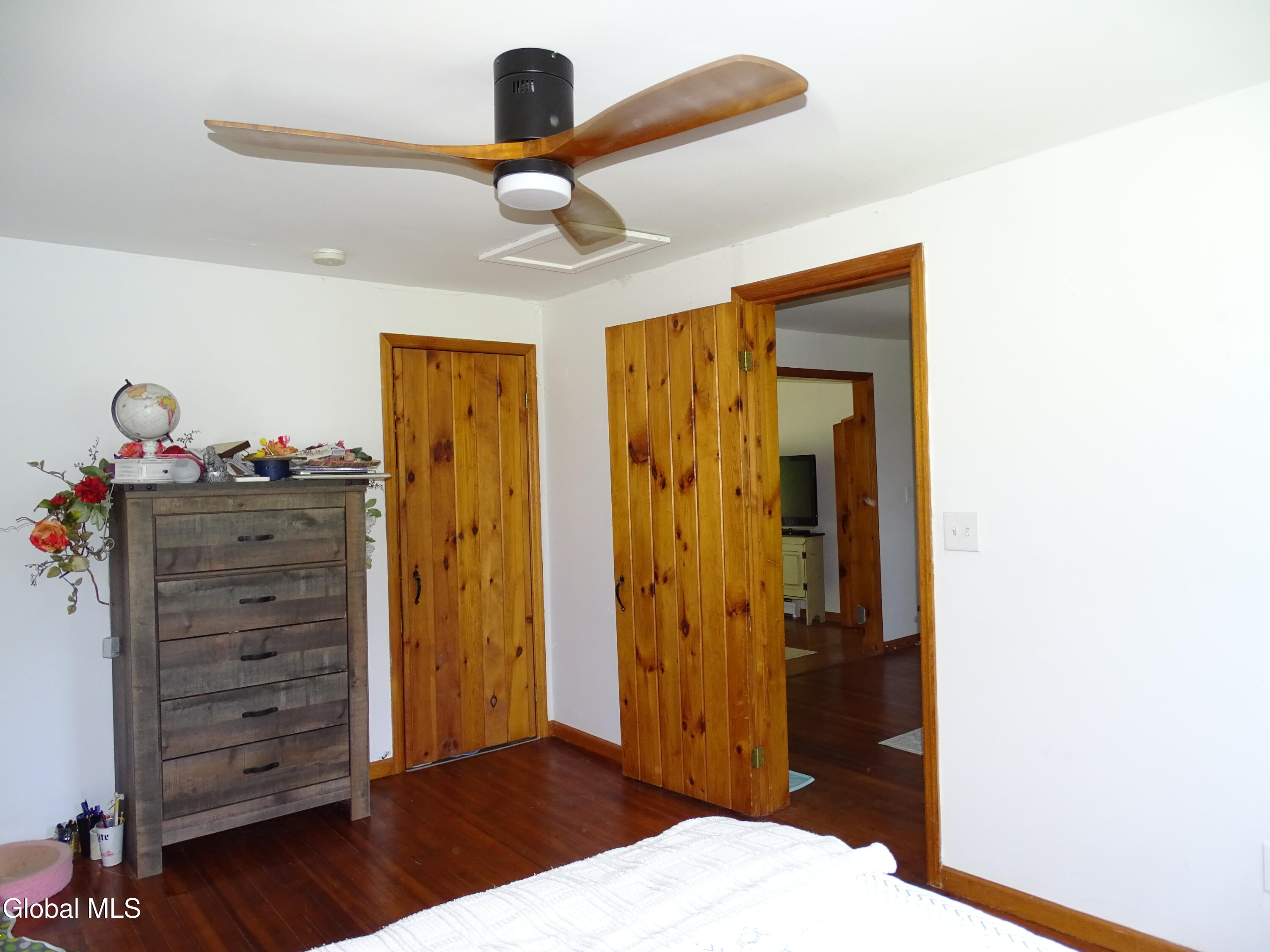 17 Neptune Street Rensselaer NY 12144