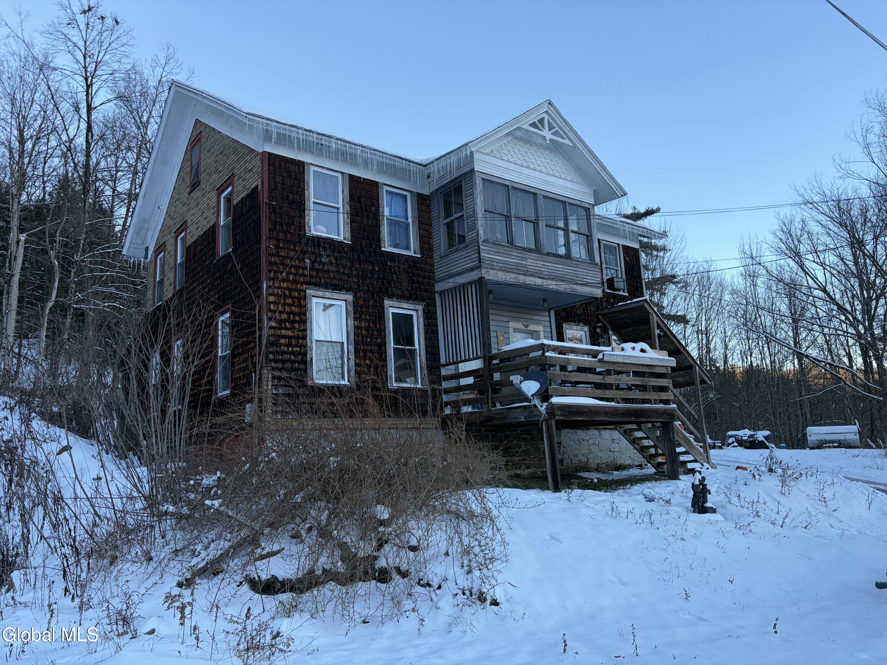 3-5 Jalet Street Whitehall NY 12887
