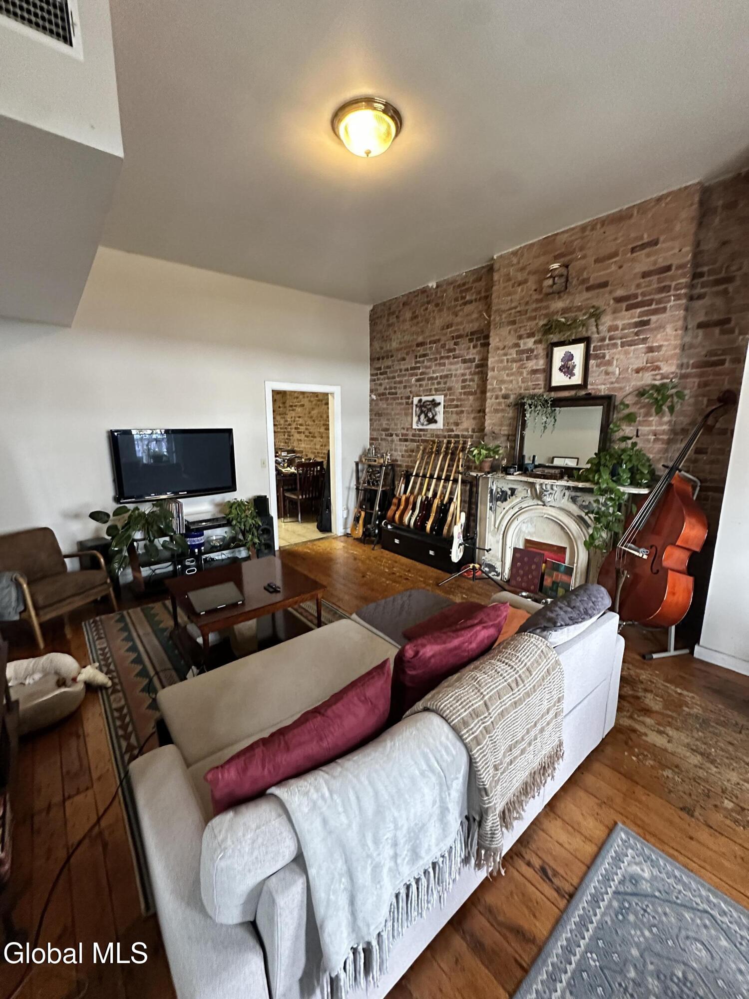 79 Ten Broeck Street Albany NY 12210