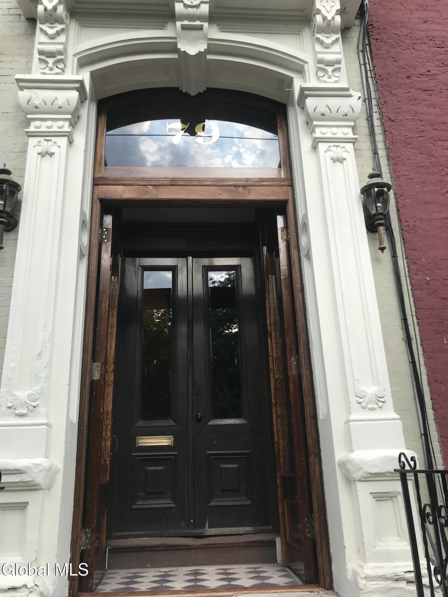 79 Ten Broeck Street Albany NY 12210