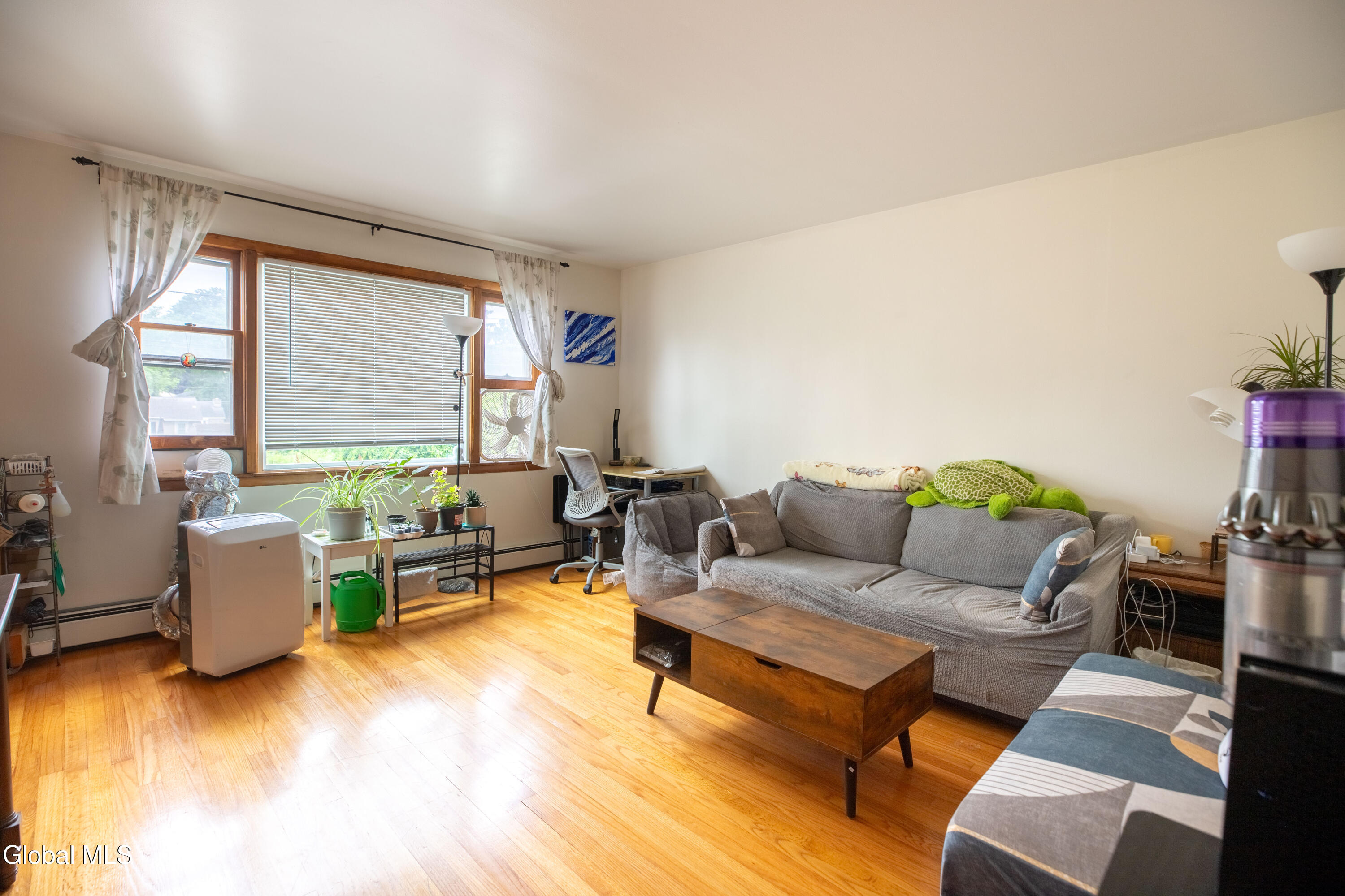 53 Pleasantview Avenue Albany NY 12203