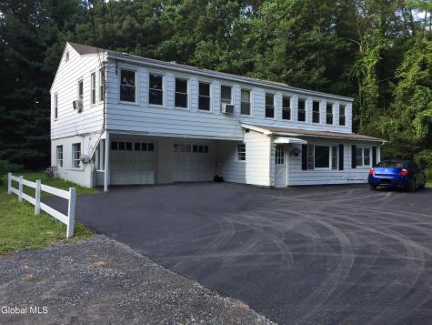 2237 Ghents Road Schenectady NY 12306