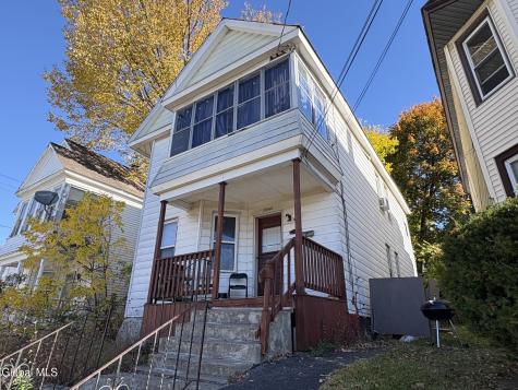2042 Avenue A Schenectady NY 12308