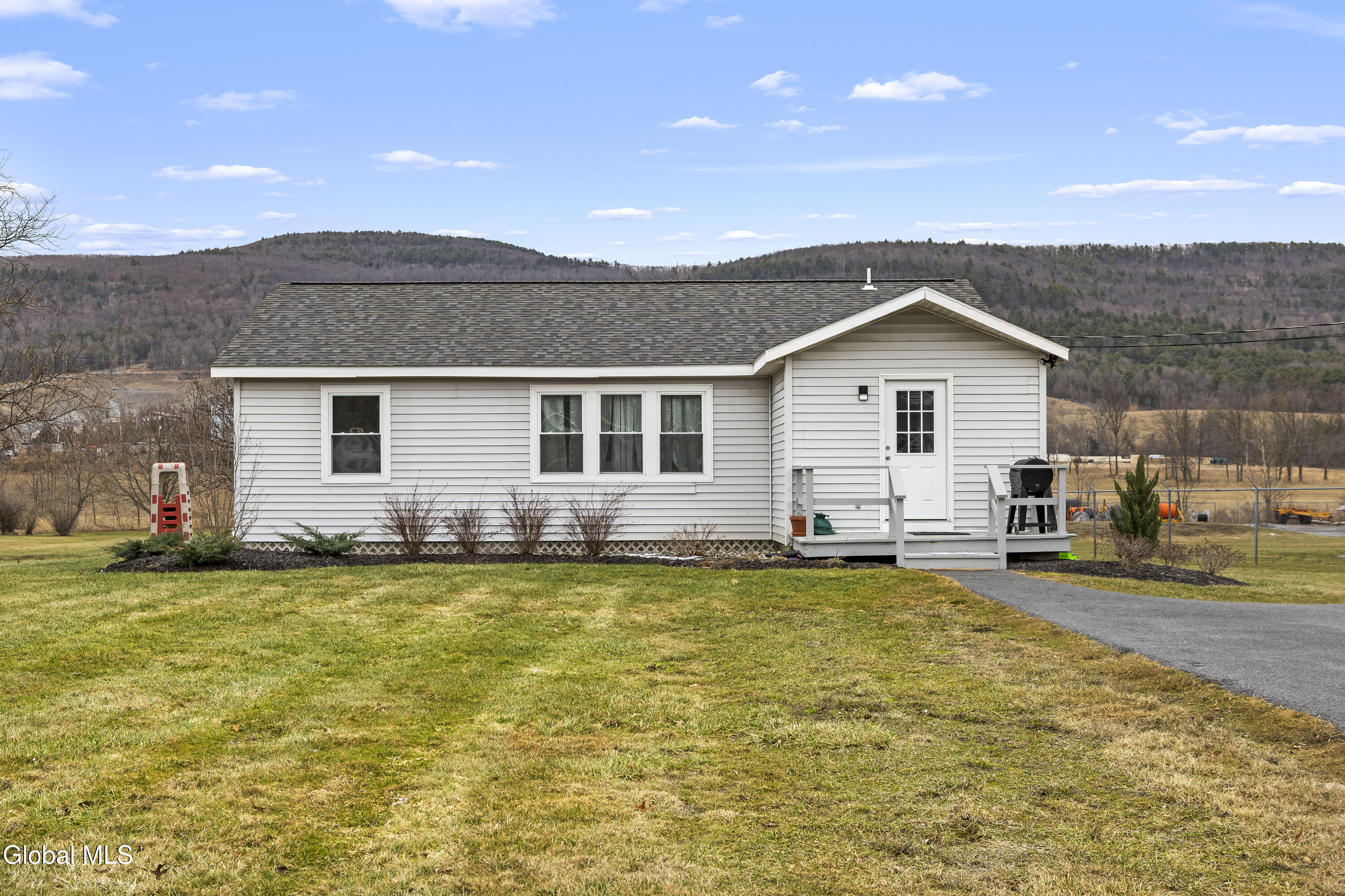 4856 State Route 30 Schoharie NY 12157