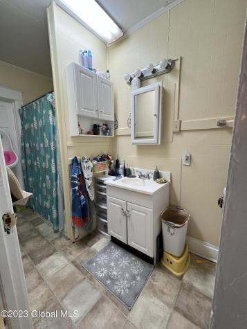 68 W Notre Dame Street Glens Falls NY 12801