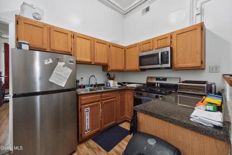 103 Ten Broeck Street Albany NY 12210