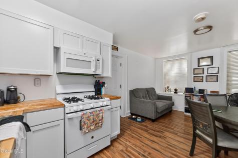 103 Ten Broeck Street Albany NY 12210