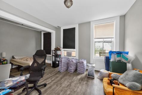 103 Ten Broeck Street Albany NY 12210