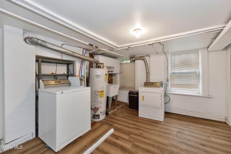 103 Ten Broeck Street Albany NY 12210