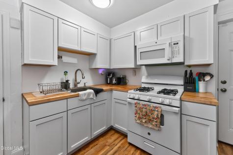 103 Ten Broeck Street Albany NY 12210